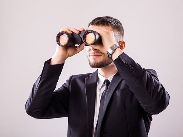 Assurer une veille commerciale